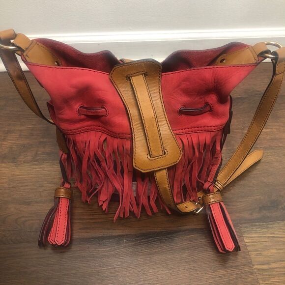Burberry Belgrove Red Fringe Suede‎ Leather Nova Check Bucket Bag Crossbody - Picture 3 of 13